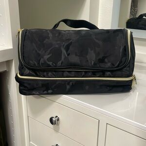Dyson air wrap travel bag black camo